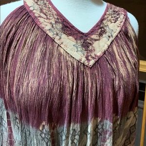 Women’s tank shirt